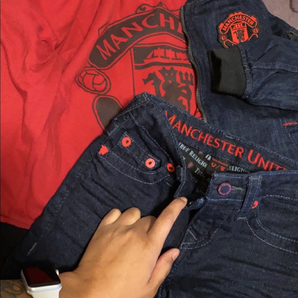 Kids True Religion outfit brand new